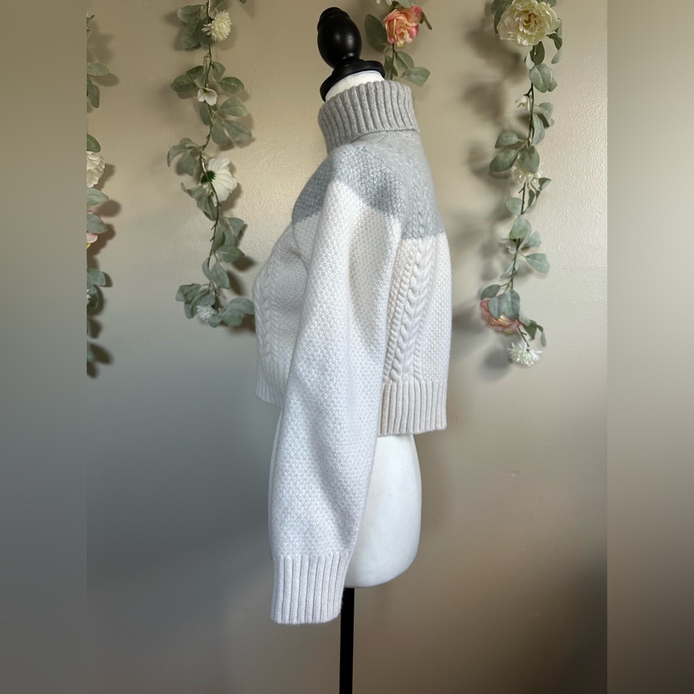 ATM ANTHONY THOMAS MELILLO
Two-tone cable-knit wool turtleneck sweater - Picture 7 of 12